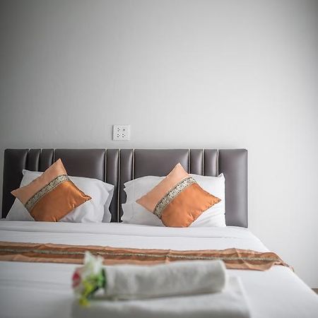 Retro Twin Home @Maesot ماي سوت المظهر الخارجي الصورة